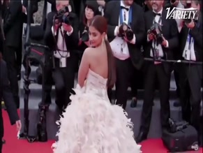 POOJA HEGDE in POOJA HEGDE HOT LOOK AT THE ANNUAL CANNES FILM FESTIVAL2022