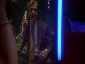 BAI LING,MENA SUVARI,JULIA STILES,WENDY THOMPSON,REBECCA PIDGEON NUDE/SEXY SCENE IN EDMOND