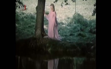 JAROSLAVA OBERMAIEROVA,NADA URBANKOVA NUDE/SEXY SCENE IN RADUZ A MAHULENA