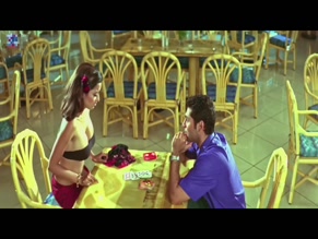 MONALISA in LOVE GURU (2007)