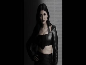 SHRUTI HAASAN in SHRUTI HAASAN HOT SEXY BOLD JANUARY JUNE 20222022