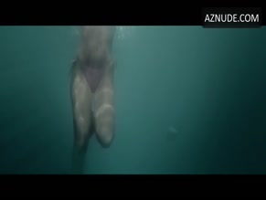 ADDISON BOWMAN NUDE/SEXY SCENE IN SWIM