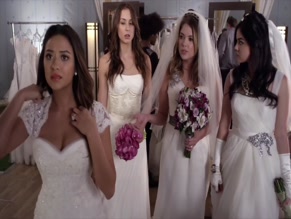 SHAY MITCHELL NUDE/SEXY SCENE IN PRETTY LITTLE LIARS