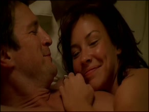 EVANGELINE LILLY NUDE/SEXY SCENE IN LOST