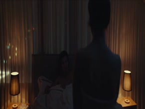 IVANNA SAKHNO in LET IT SNOW (2020)