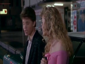HEATHER GRAHAM in LICENSE TO DRIVE (1988)