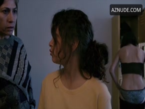 ALICIA QUINONEZ NUDE/SEXY SCENE IN THE CHOSEN ONES