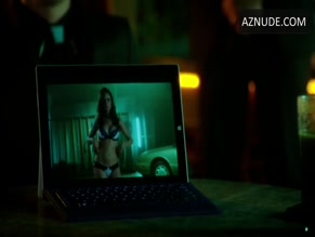ALICIA SANZ in FROM DUSK TILL DAWN: THE SERIES (2014-2015)