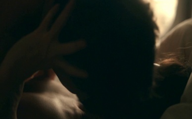 AMANDA PEET NUDE/SEXY SCENE IN YOUR FRIENDS & NEIGHBORS