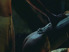 AMANDA SEYFRIED NUDE/SEXY SCENE IN THE TESTAMENT OF ANN LEE