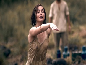 ANA DE ARMAS NUDE/SEXY SCENE IN EDEN