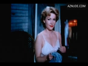 ANNE BAXTER in CARNIVAL STORY (1954)