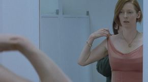  alt="Tilda Swinton Sexy in Thumbsucker"