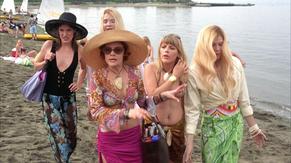  alt="Busy Philipps Sexy in White Chicks"