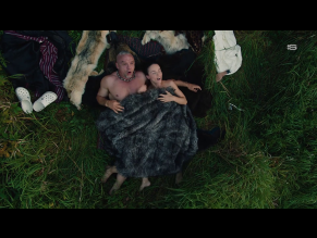 Сильвия сиқырды сорады