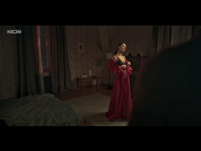  alt="Elizaveta Boyarskaya Sexy in Tonnel"