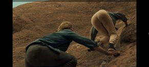  alt="Lisa Delamar Sexy in Survive"