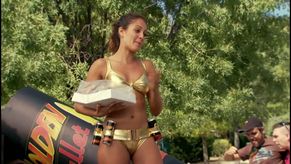  alt="Hiba Abouk Sexy in Con El Culo Al Aire"