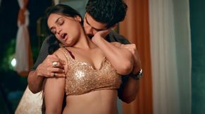  alt="Purva Parashar Sexy in Manifestation"