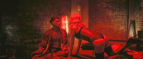  alt="Carla Gugino Sexy in The Fall Of The House Of Usher"