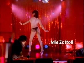  alt="Mia Zottoli Sexy in Hatchetman"
