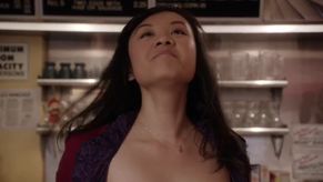  alt="Ellen Wong Sexy in The Carrie Diaries"