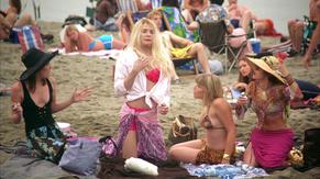 Busy PhilippsSexy in White Chicks