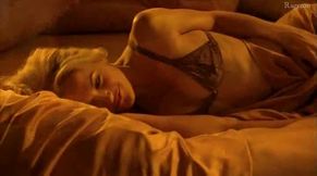  alt="Victoria Pratt Sexy in Mutant X"