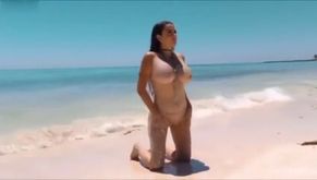  alt="Celia Lora Sexy in Celia & Apolonia"