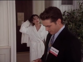  alt="Kathleen Robertson Sexy in Beverly Hills, 90210"