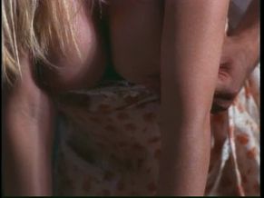  alt="Heidi Mark Sexy in Red Shoe Diaries"