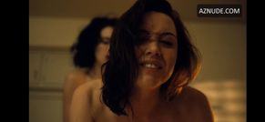 alt="Margaret Qualley Sexy in Honey Don't!"