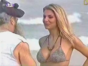  alt="Marta Pereira Sexy in Malucos Do Riso"