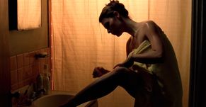  alt="Claire Danes Sexy in Shopgirl"