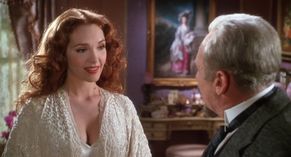  alt="Amy Yasbeck Sexy in Dracula: Dead And Loving It"