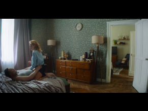 Милена Вельба порно онлайн көру