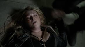 Eliza TaylorSexy in The 100