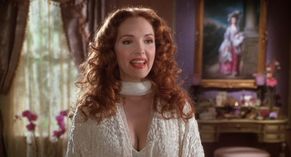  alt="Amy Yasbeck Sexy in Dracula: Dead And Loving It"