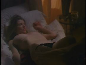  alt="Alexandra Tydings Sexy in Red Shoe Diaries"