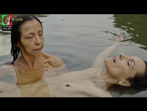  alt="Carla Maciel Sexy in Casa Flutuante"
