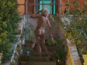 Agnes CroutelleSexy in Nice Girls