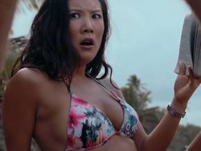Ally MakiSexy in Wrecked
