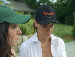  alt="Amanda Peet Sexy in Your Friends & Neighbors"
