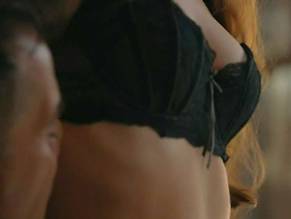 Amanda Righetti Sex Scene