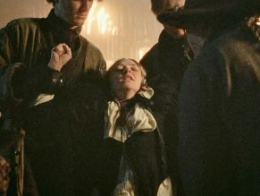  alt="Amanda Seyfried Sexy in The Testament Of Ann Lee"