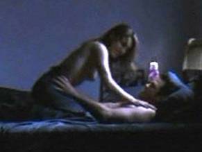 Amy jo johnson nude pic