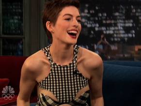 Anne HathawaySexy in Late Night with Jimmy Fallon