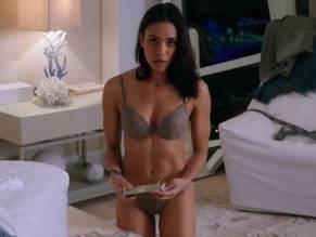 Annie ilonzeh naked