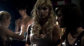 Julia Dietze Sexy in Little Paris