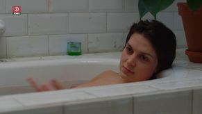  alt="Mimosa Willamo Sexy in Badrumsliv"
